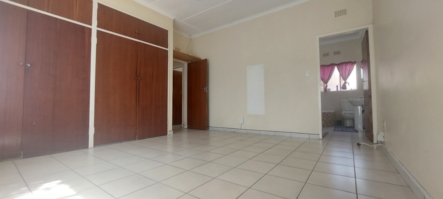 3 Bedroom Property for Sale in Protea Park North West